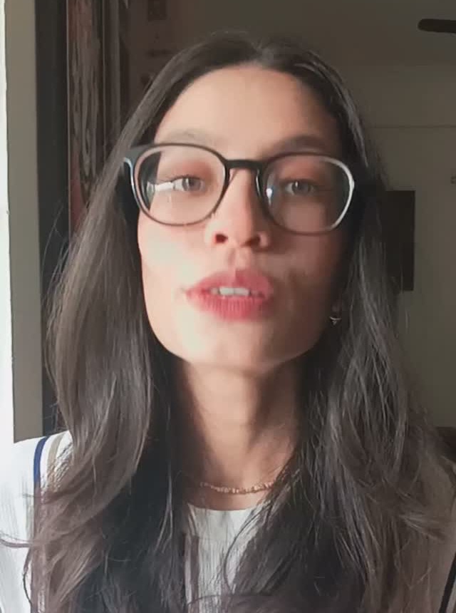 Nikita Negi, tarot reader